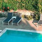 Villa Private Karavia *